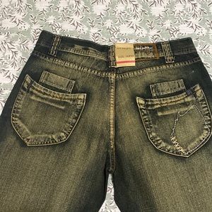 True republic man pants